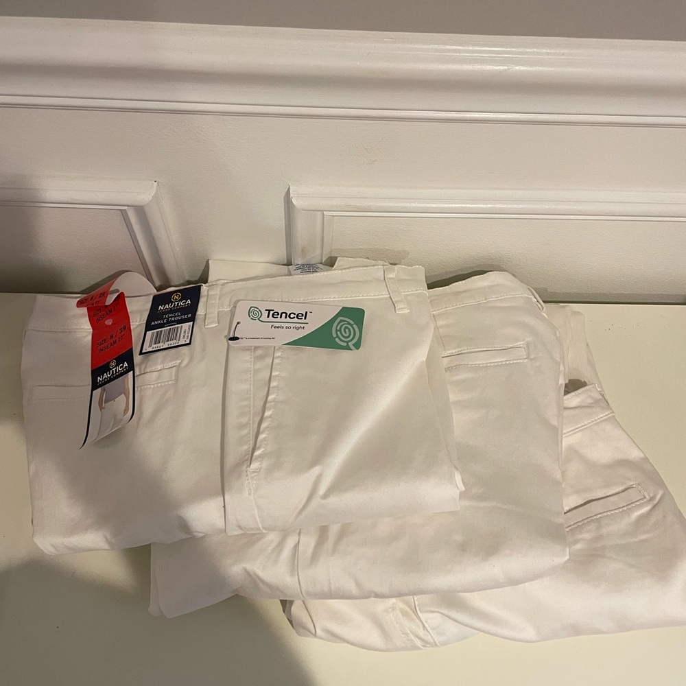 Coastal grandma anyone? Brand new white Nautica tencel ankle trousers -grandma’s